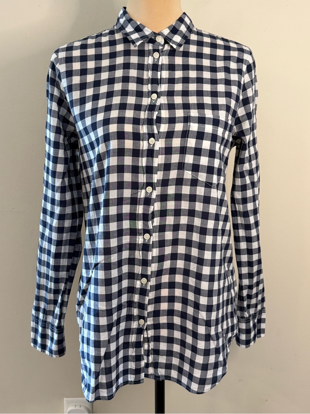 J. Crew Mercantile navy & white plaid button up shirt long sleeves cotton SM